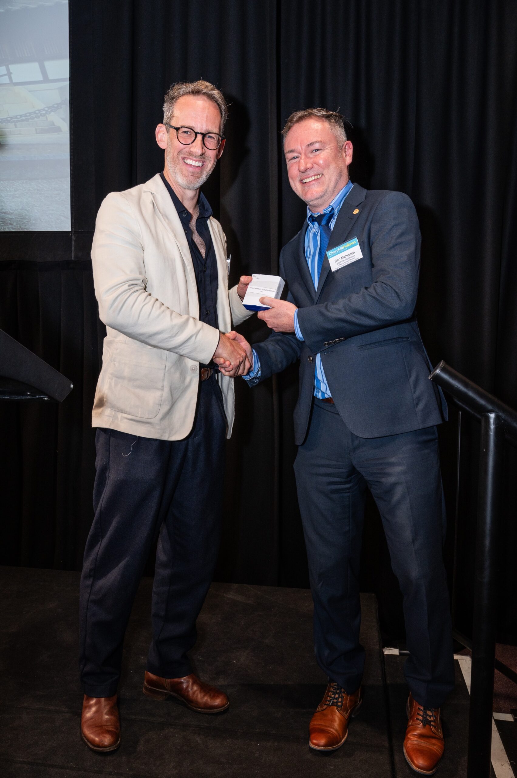 Medallion recipient, Richard Maddock, with CFAV Ben Nicholson