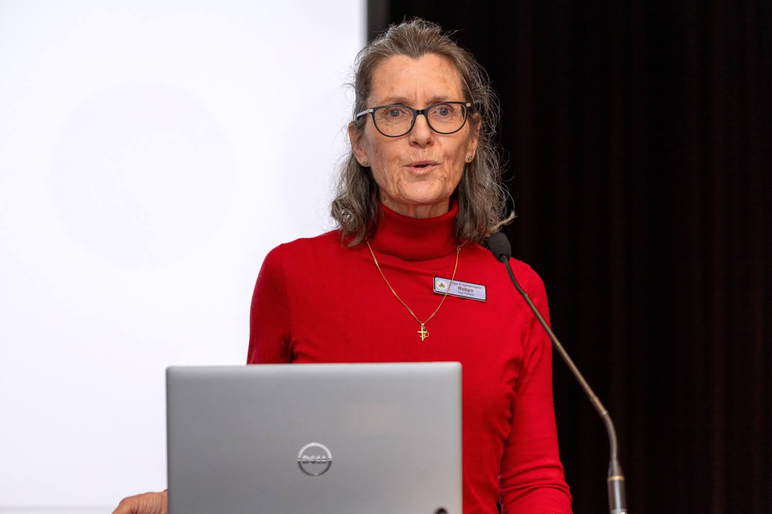 Robyn Lewis CF (2020) presenting