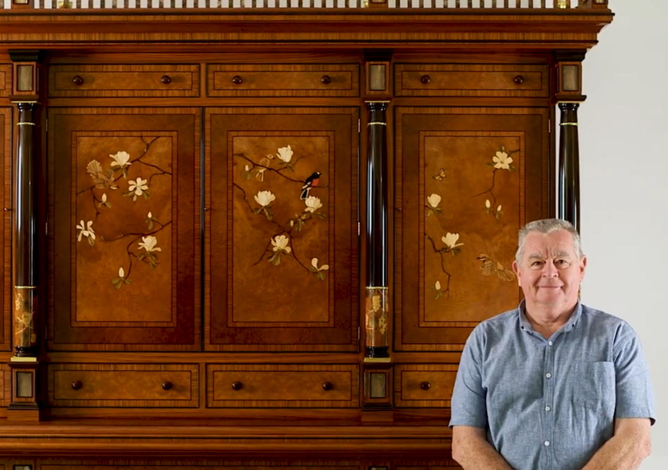 Geoffrey Hannah and the cabinet